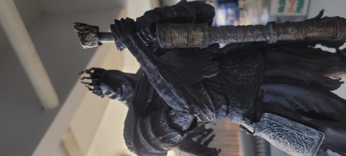 다크소울 심연의기사, 원피스 루피, 아캄나이트 베트맨 레진 피규어 팝니다.